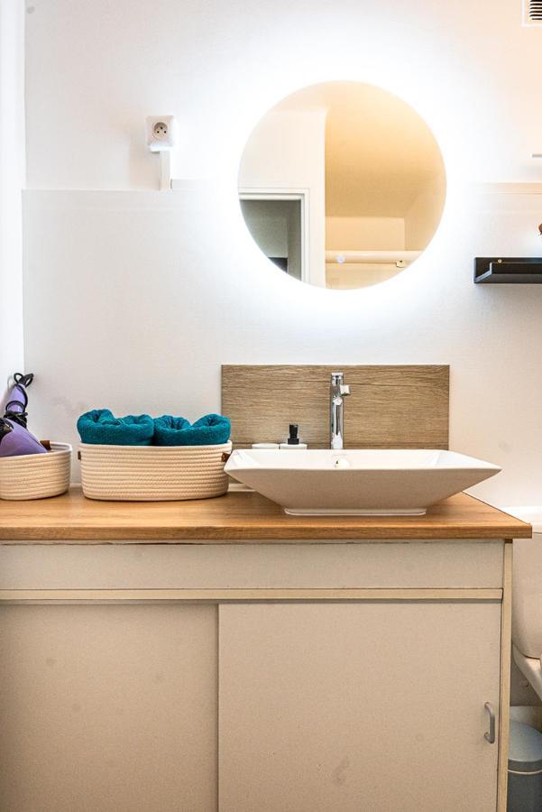 Appartement Cocooning 2 étoiles / Clim / 7min à Pied Fréjus